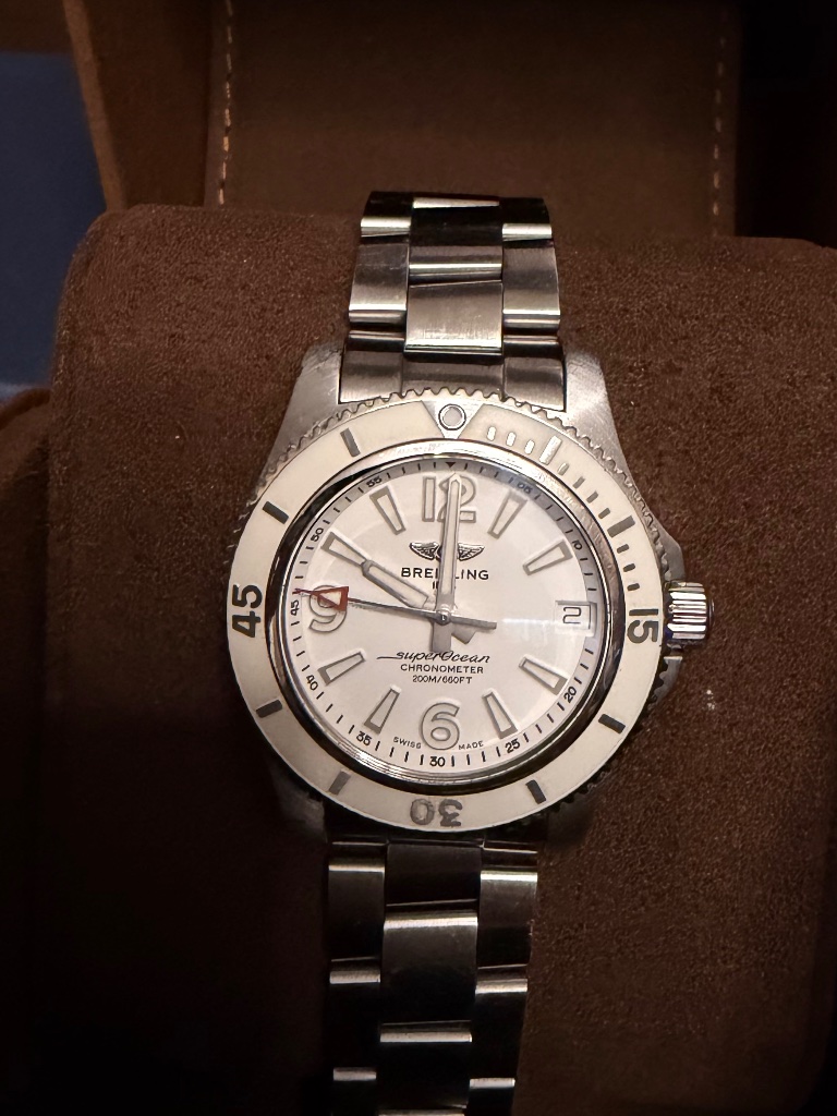 Brietling Super Super Ocean A17316d21a1s1